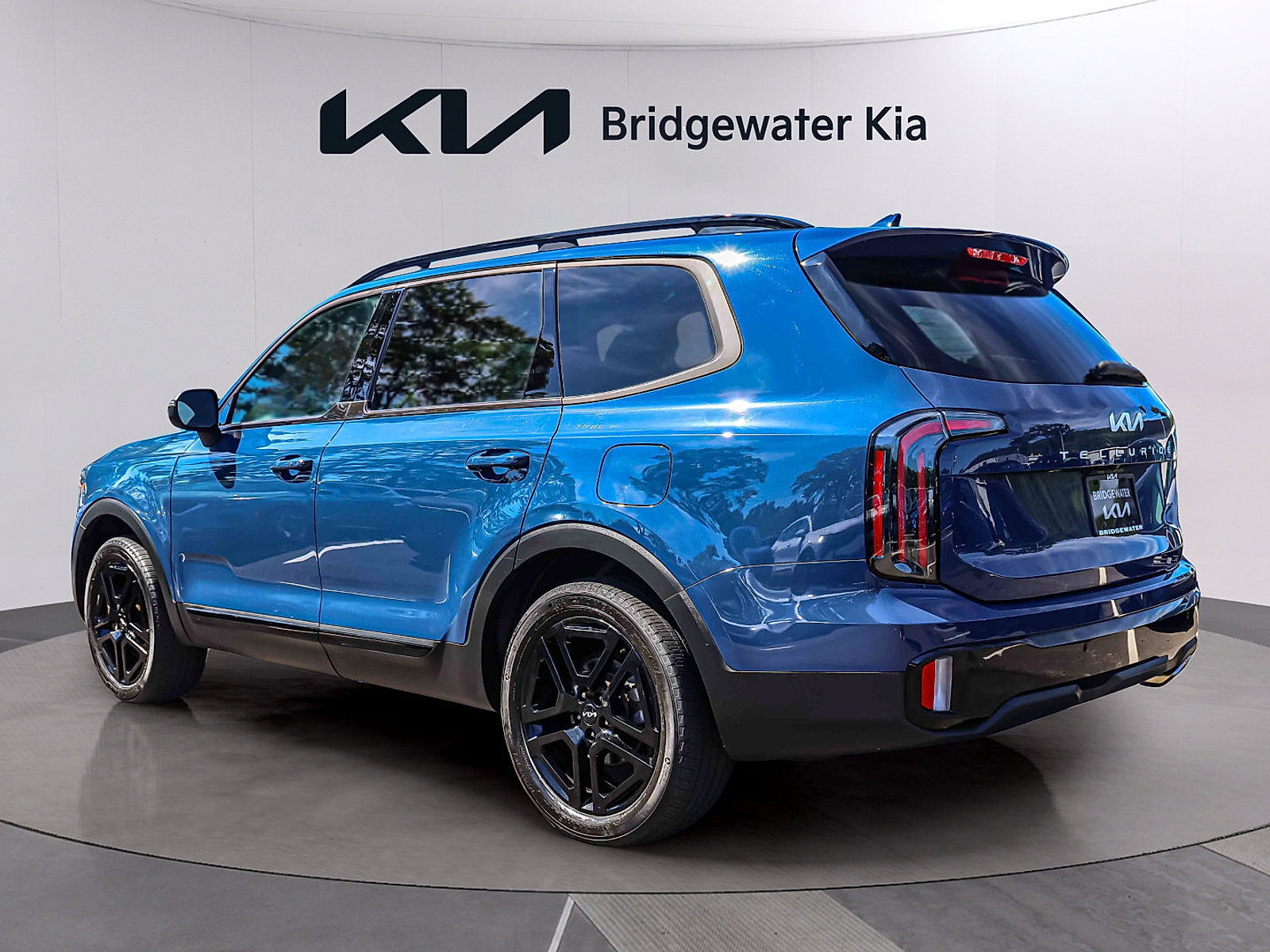 Certified 2024 Kia Telluride EX X-Line AWD/4WD image 4