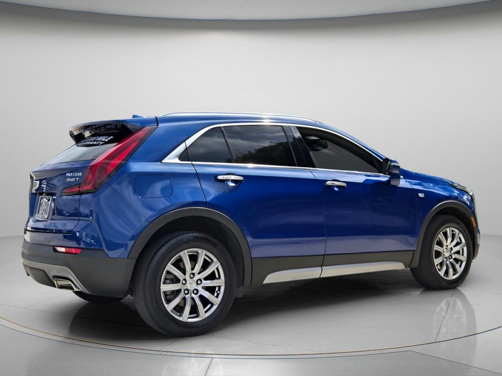 Used 2023 Cadillac XT4 Premium Luxury FWD image 7