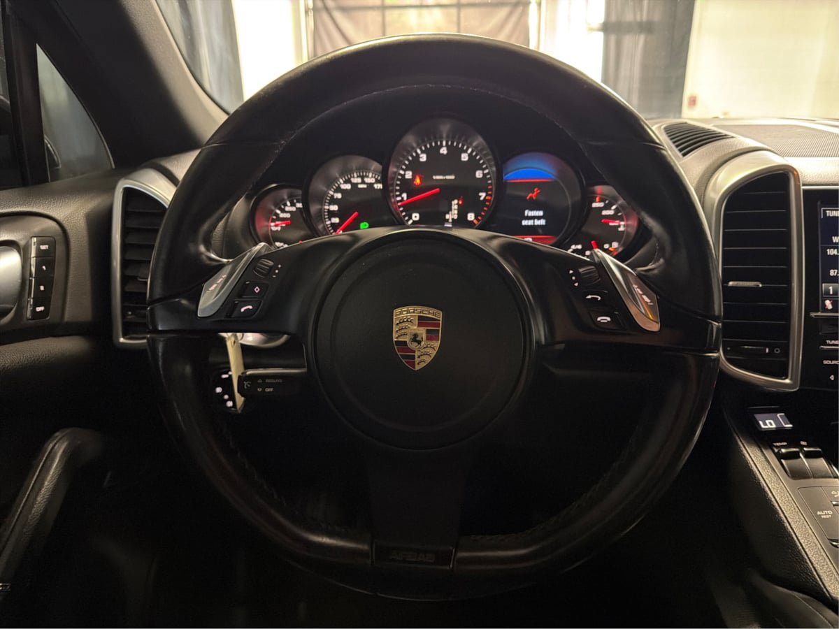 Used 2012 Porsche Cayenne AWD/4WD image 22