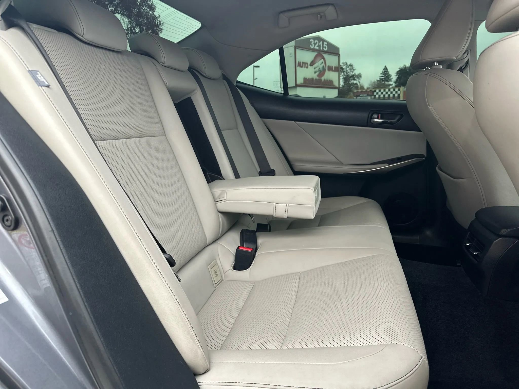 Used 2014 Lexus IS 250 AWD image 13