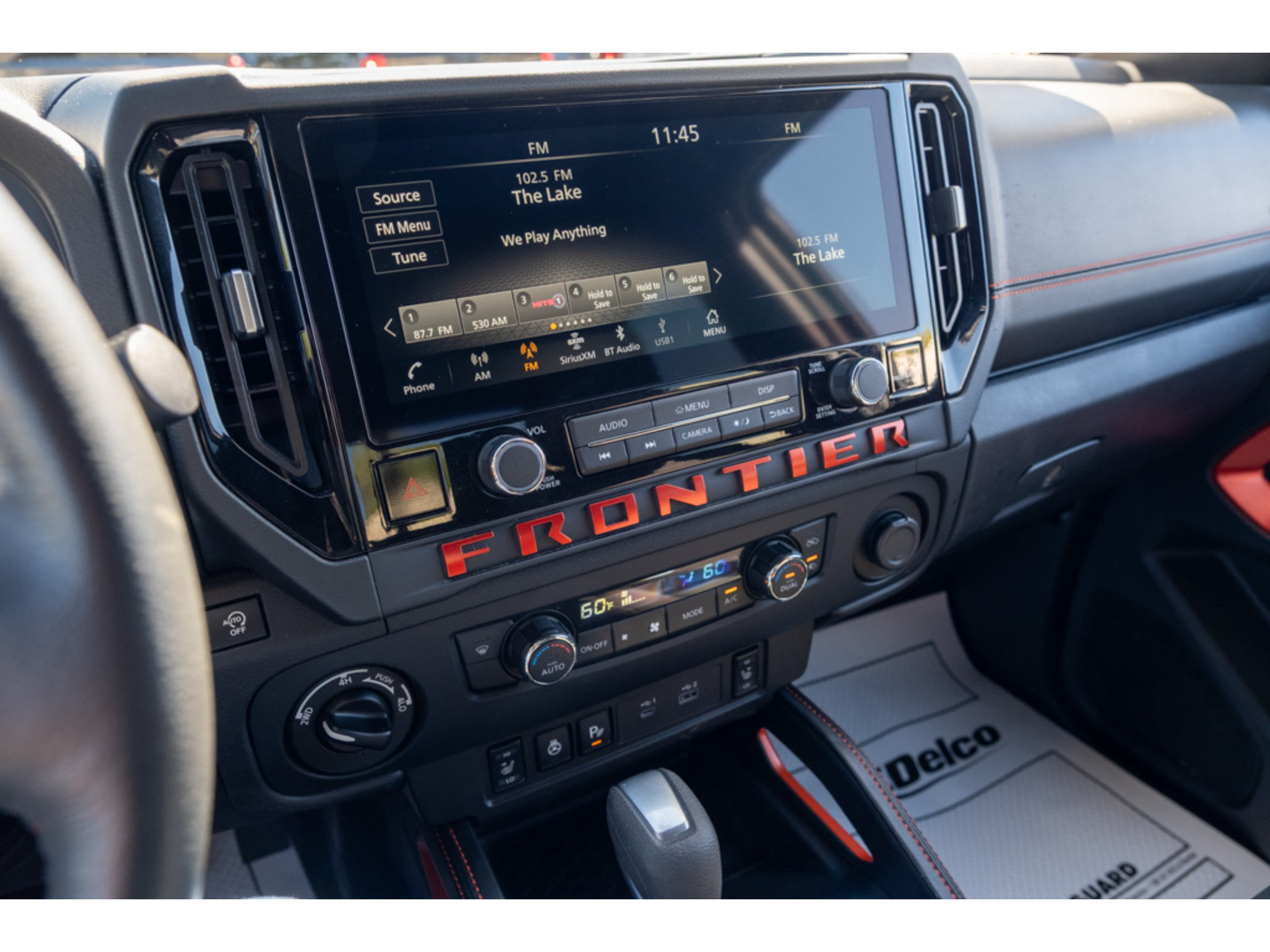 Used 2026 Nissan Frontier PRO-4X AWD/4WD image 23