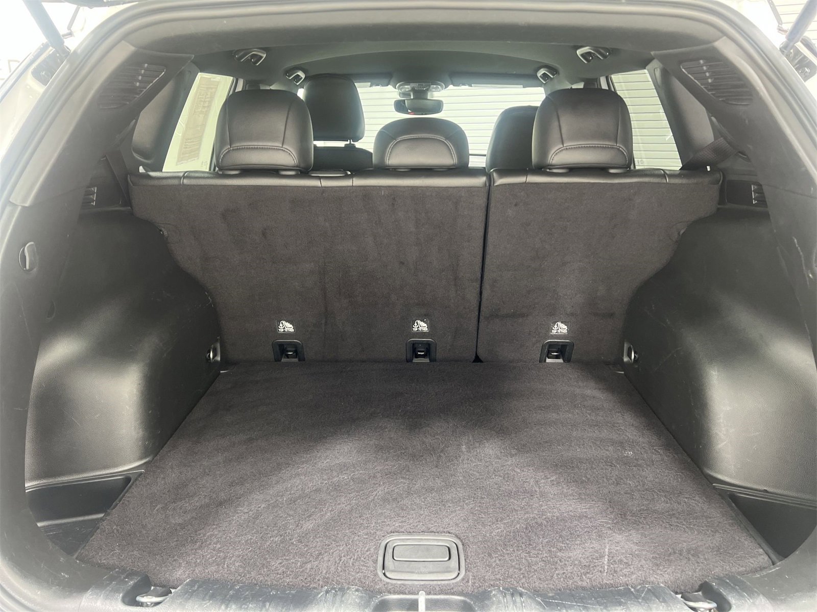 Used 2024 Jeep Compass Trailhawk image 22