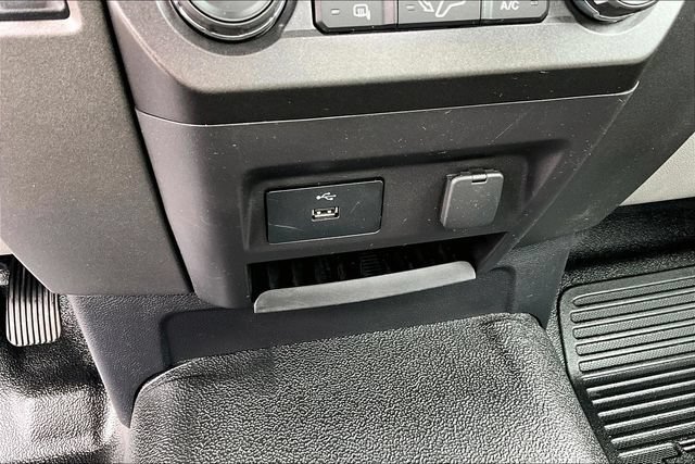 Used 2017 Ford F250 XL w/ Power Equipment Group RWD image 16