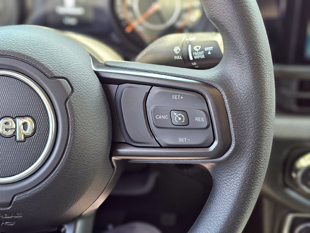 New 2026 Jeep Gladiator Sport AWD/4WD image 17
