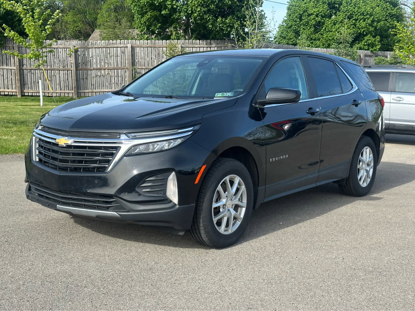Used 2023 Chevrolet Equinox LT AWD/4WD image 1