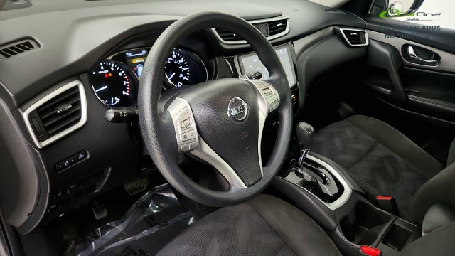 Used 2015 Nissan Rogue S FWD image 46