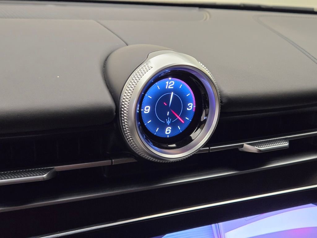 Certified 2023 Maserati Grecale GT image 36