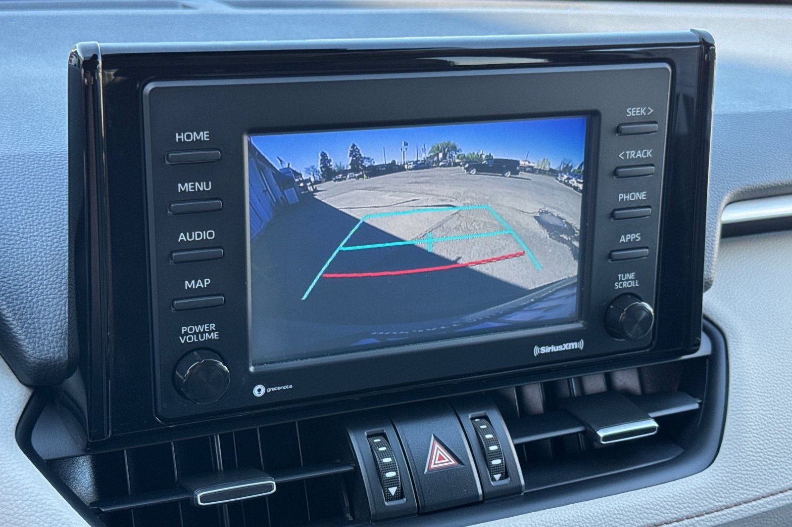 Used 2022 Toyota RAV4 XLE Premium image 20