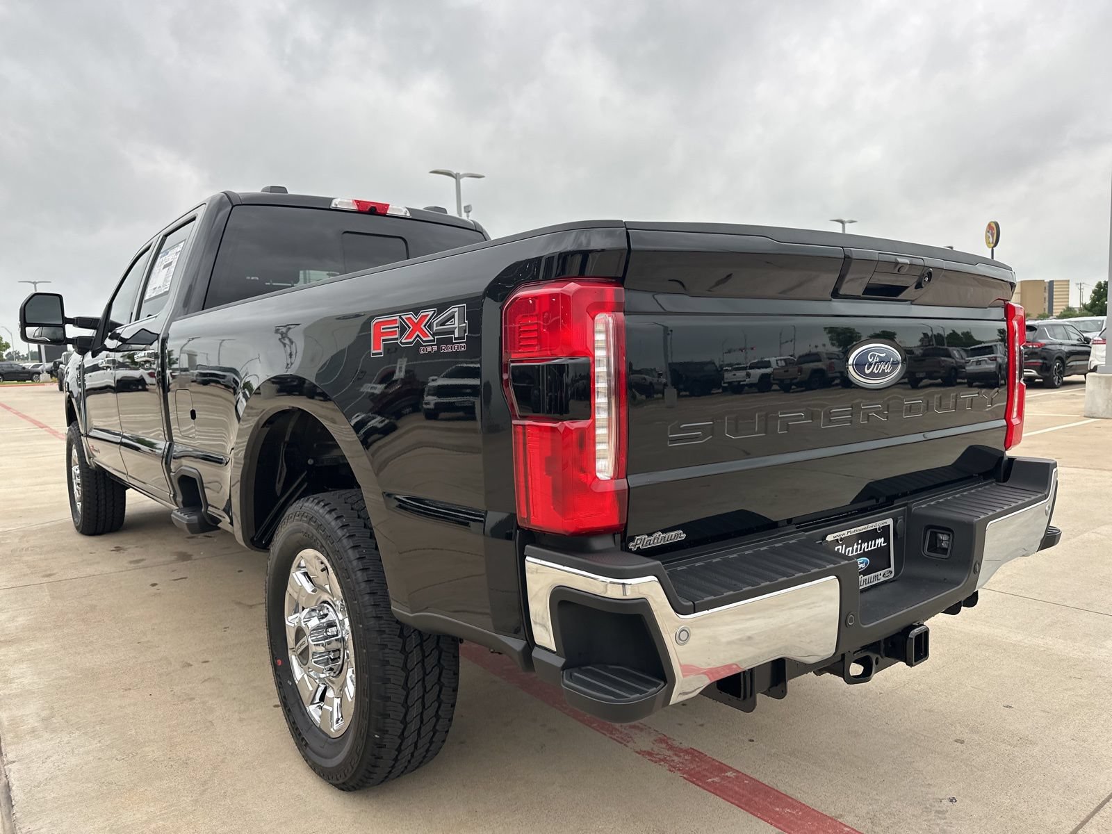 New 2025 Ford F350 Lariat w/ Lariat Ultimate Package AWD/4WD image 37