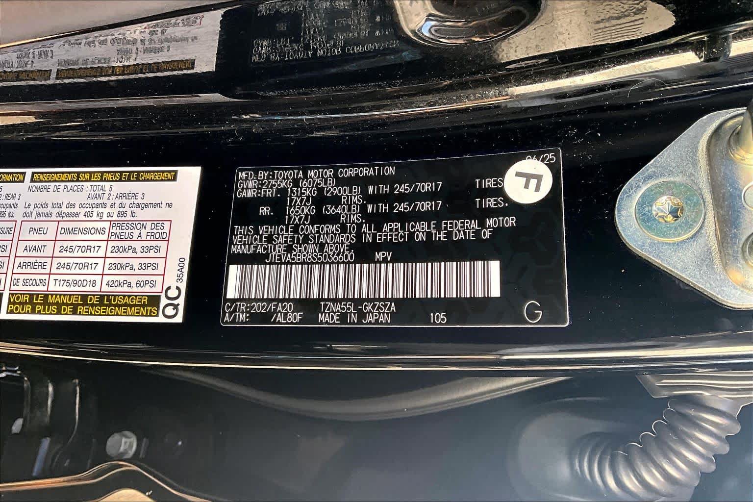 Certified 2025 Toyota 4Runner SR5 AWD/4WD image 36