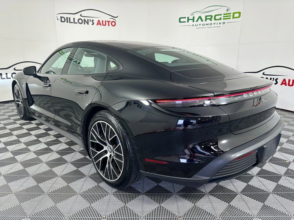Used 2021 Porsche Taycan image 4