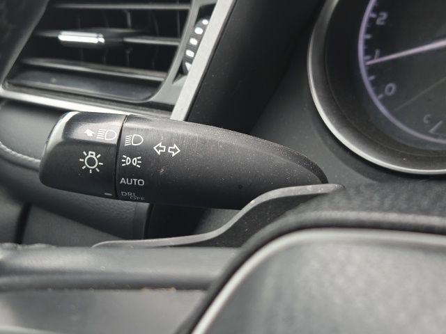 Used 2023 Toyota Camry SE w/ Convenience Package image 36