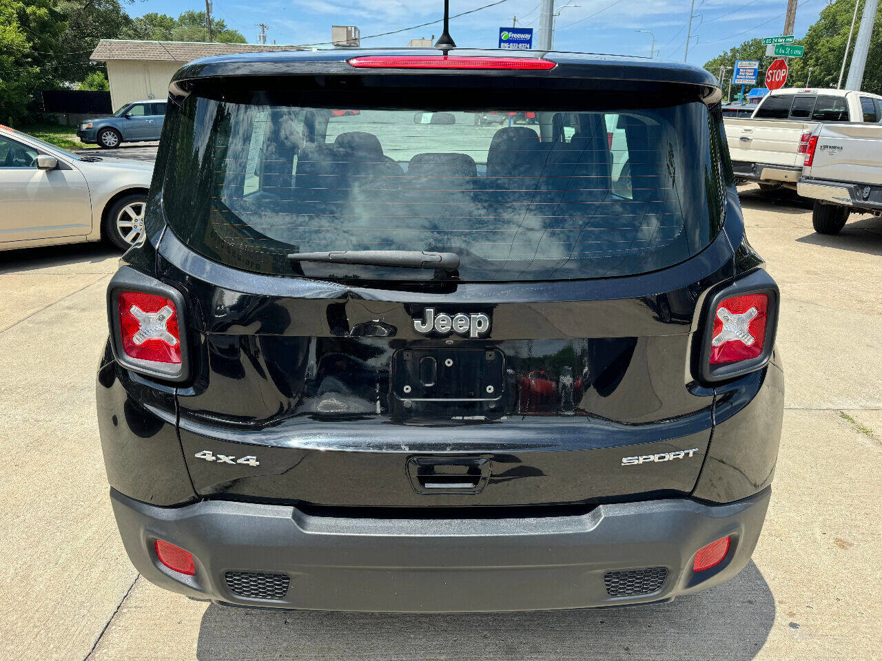 Used 2018 Jeep Renegade Sport w/ Power & Air Group image 6