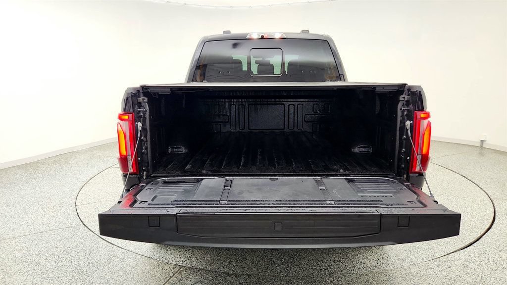Used 2024 Ford F150 Raptor AWD/4WD image 23