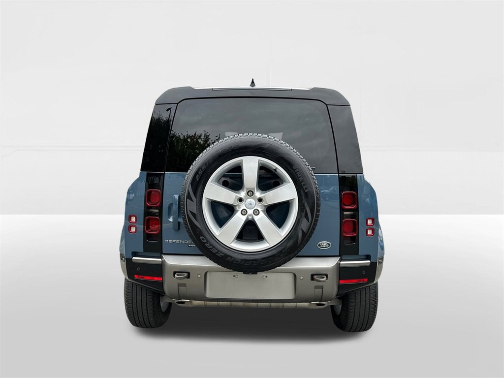 Certified 2023 Land Rover Defender 110 X-Dynamic SE image 3