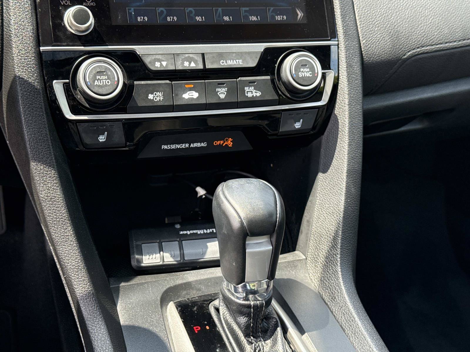 Used 2020 Honda Civic EX-L image 7