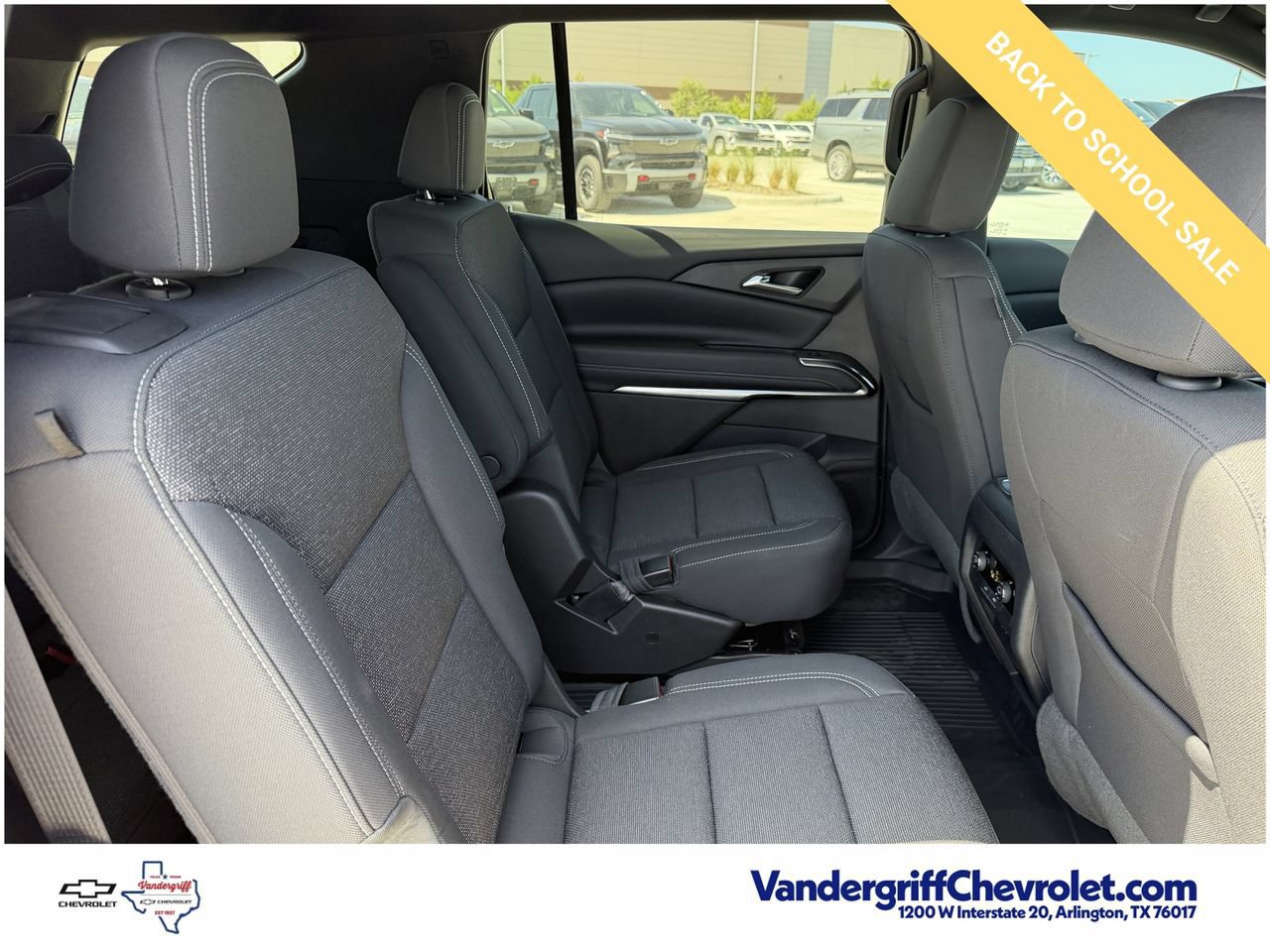 New 2026 Chevrolet Traverse LT FWD image 25