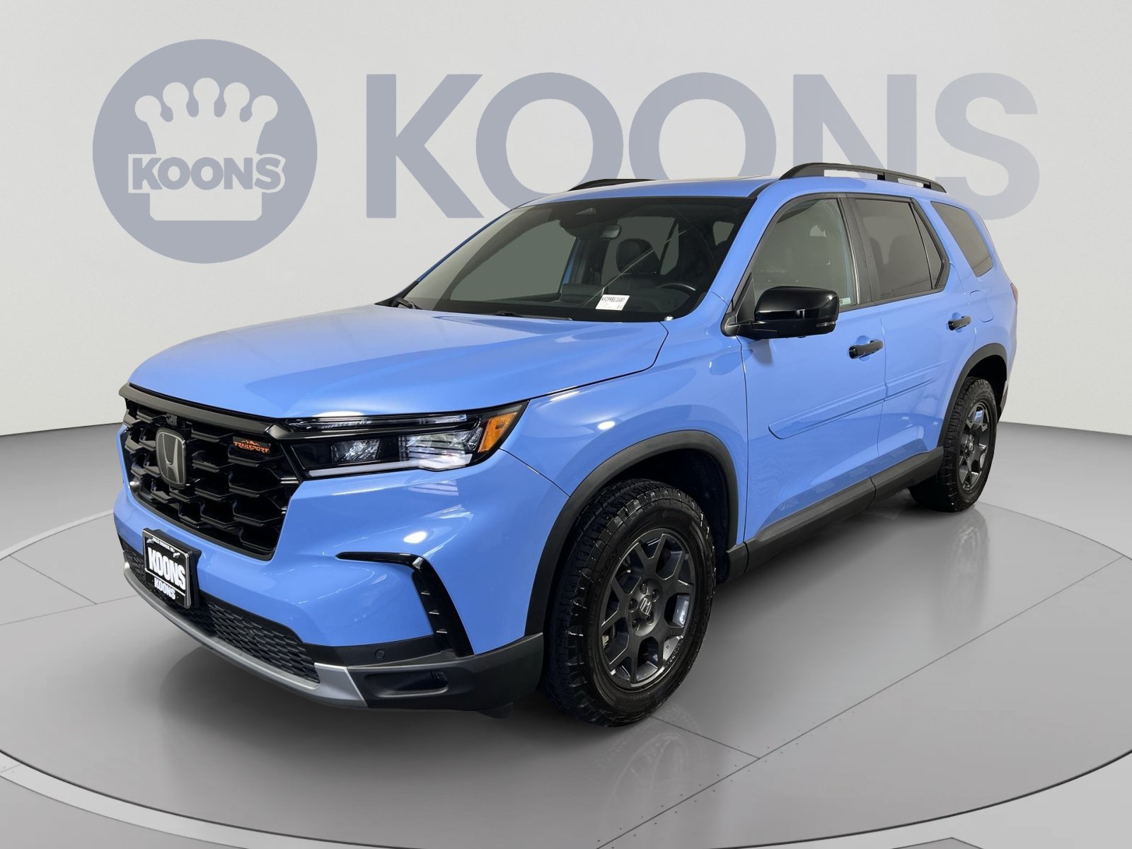 Used 2024 Honda Pilot TrailSport image 1