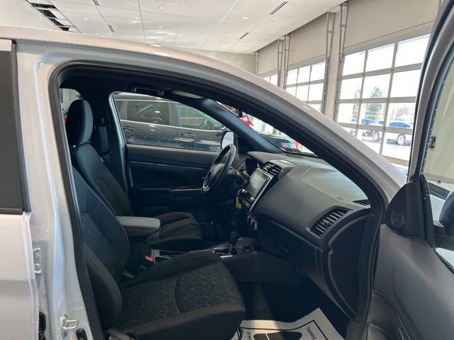 Used 2024 Mitsubishi Outlander Sport AWD image 18