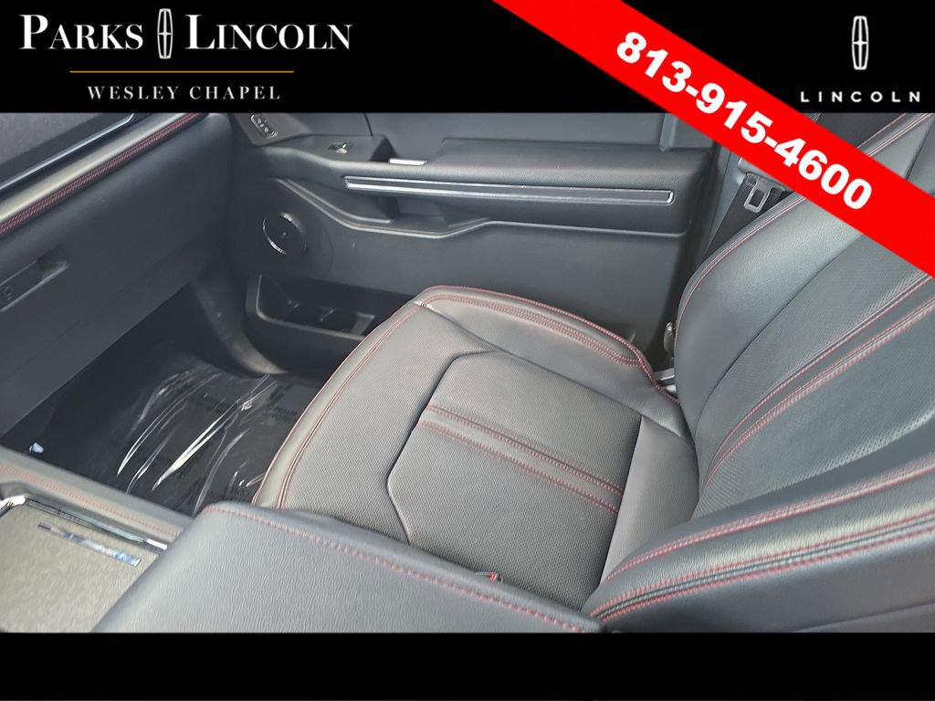 Used 2023 Ford Expedition Limited RWD image 14