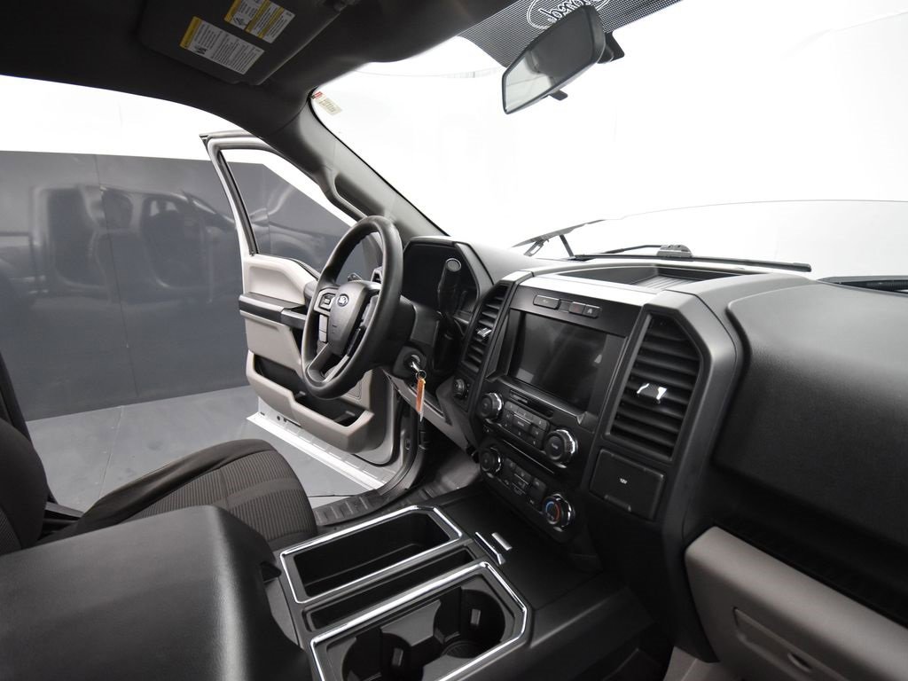 Used 2017 Ford F150 XL w/ Equipment Group 101A Mid image 18