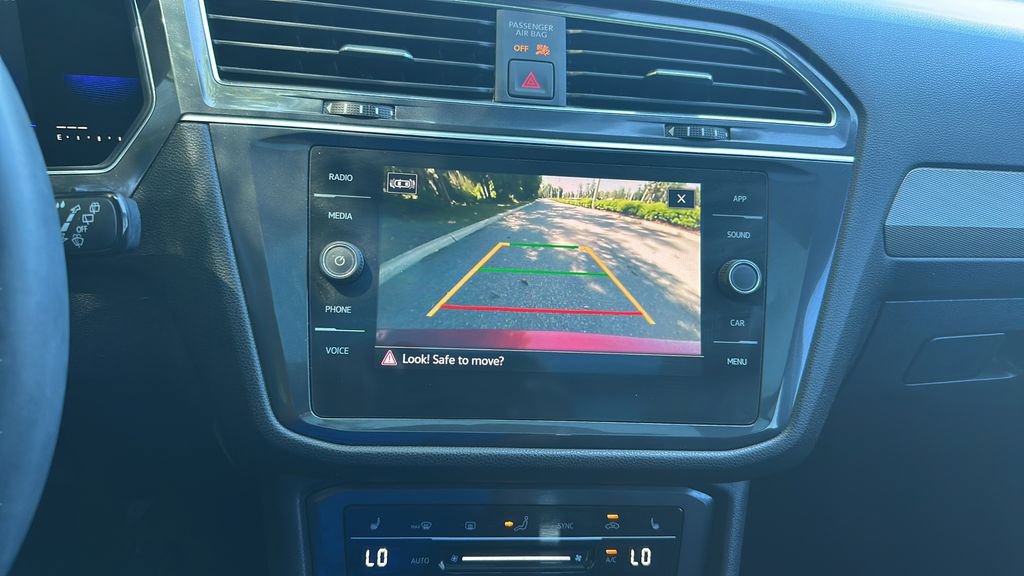 Certified 2022 Volkswagen Tiguan SE FWD image 14