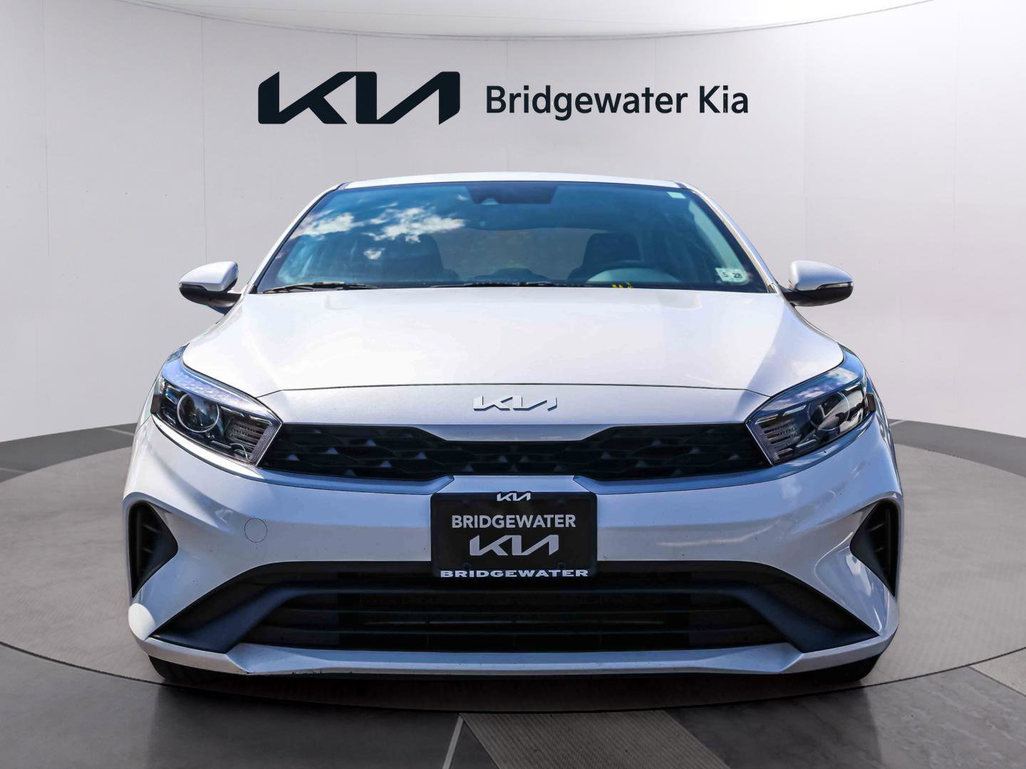 Certified 2023 Kia Forte LXS w/ LXS Technology Package FWD image 2