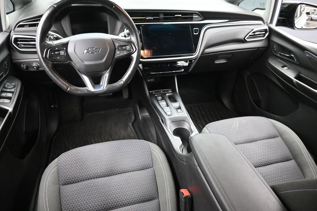 Used 2023 Chevrolet Bolt LT FWD image 15