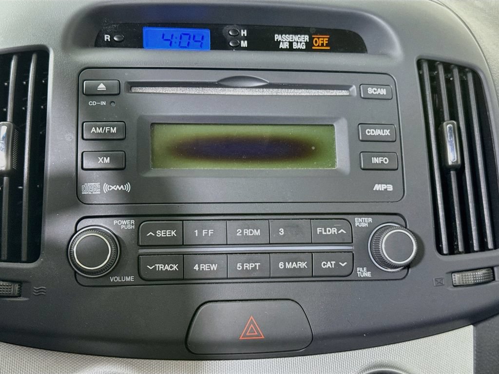 Used 2009 Hyundai Elantra SE FWD image 5