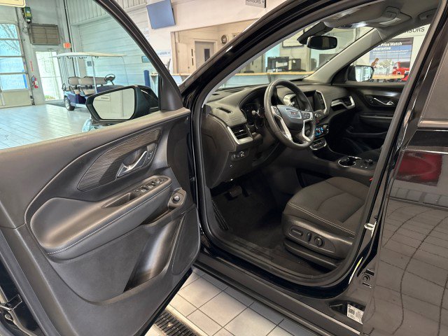 Certified 2024 GMC Terrain SLE w/ Driver Convenience Package image 13
