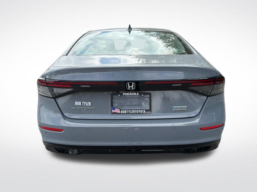 Used 2023 Honda Accord Touring image 6