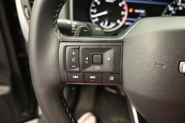 Used 2025 Nissan Rogue SV AWD/4WD image 26