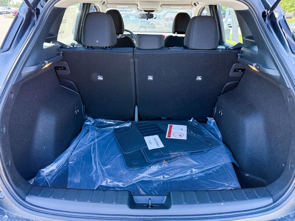 New 2026 Nissan Kicks S FWD image 25