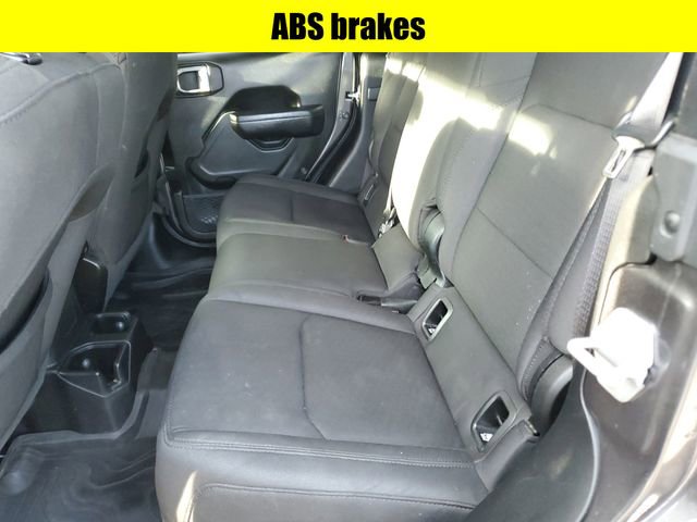 Used 2022 Jeep Gladiator Willys image 23