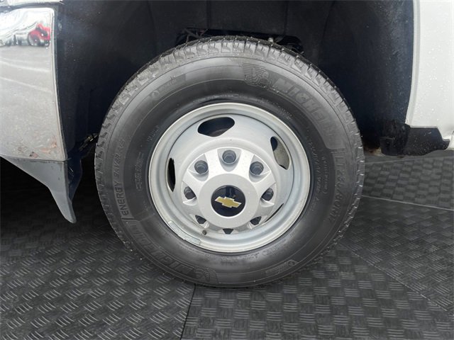 Used 2017 Chevrolet Silverado 3500 W/T image 14