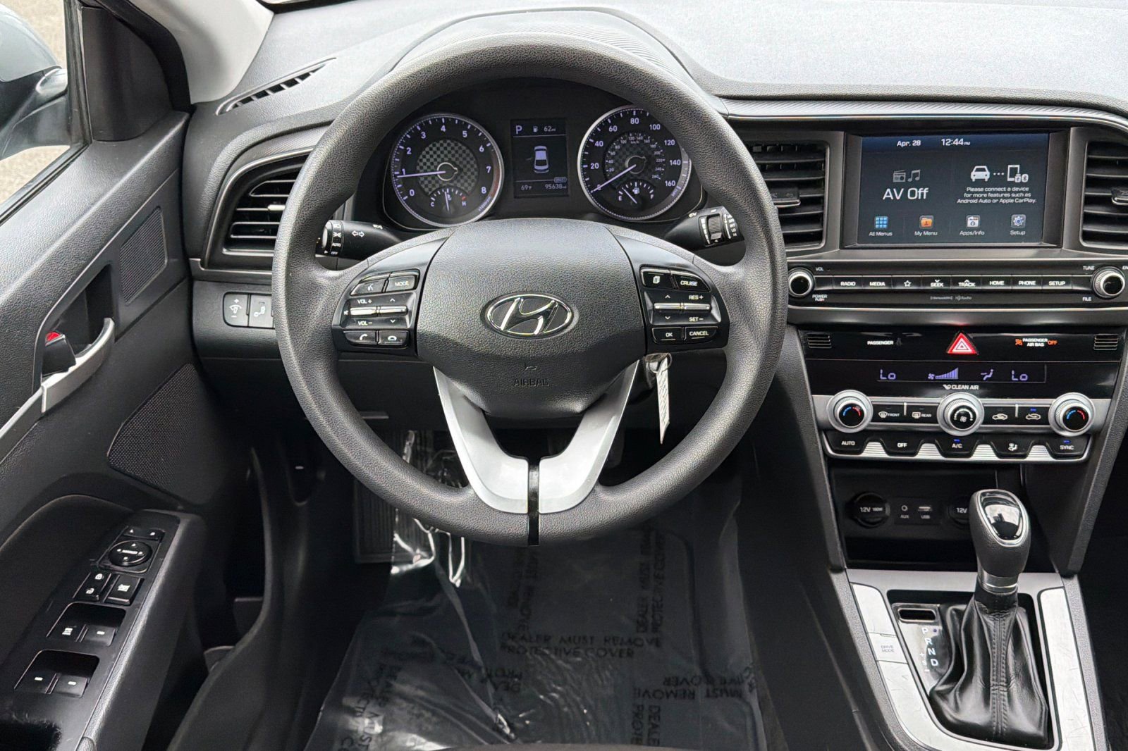 Used 2020 Hyundai Elantra SEL w/ Cargo Package (C1) FWD image 16