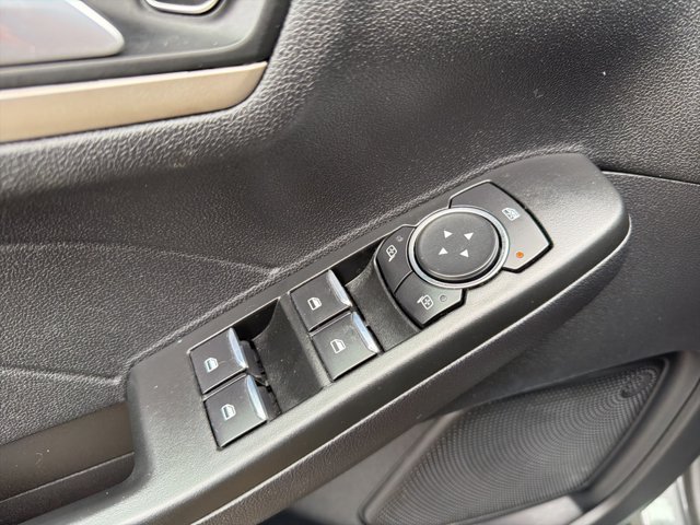 Used 2022 Ford Escape SEL AWD/4WD image 19