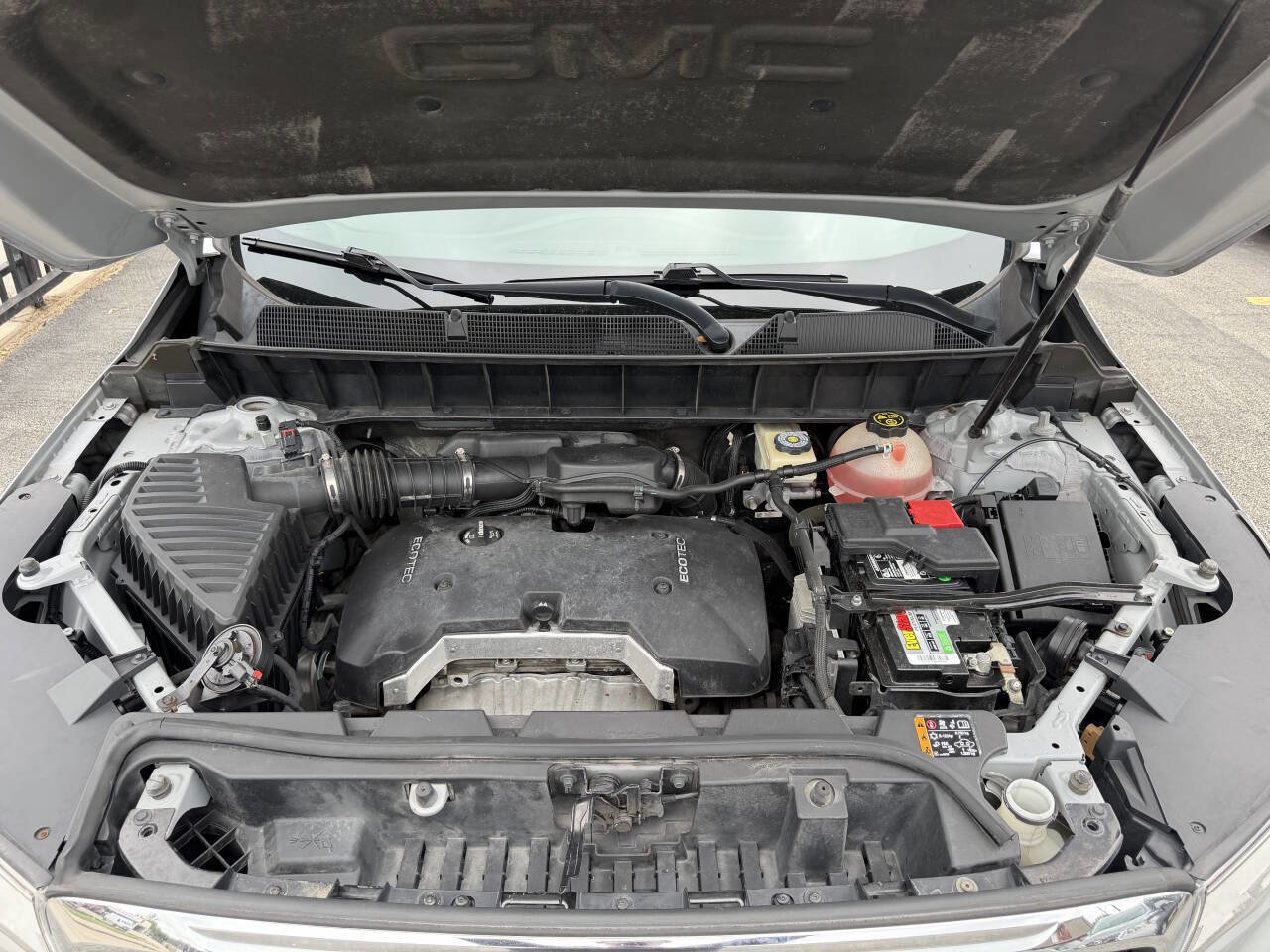 Used 2017 GMC Acadia SLE FWD image 24
