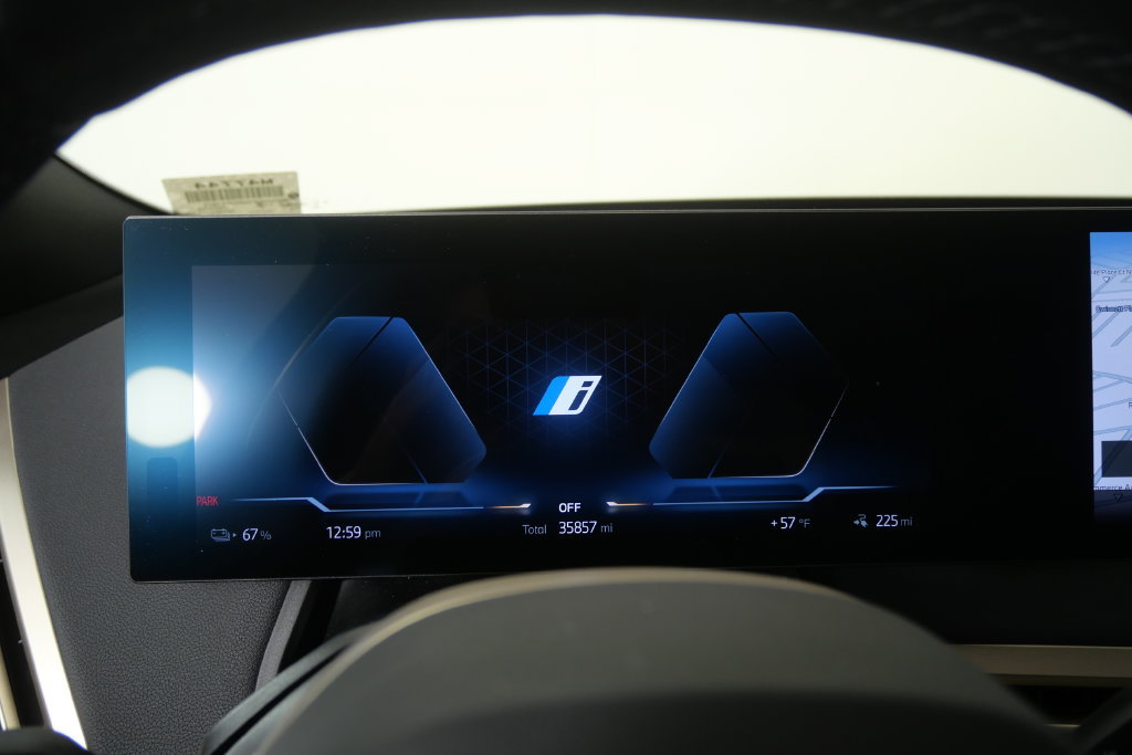 Certified 2024 BMW iX xDrive50 w/ Premium Package AWD/4WD image 20