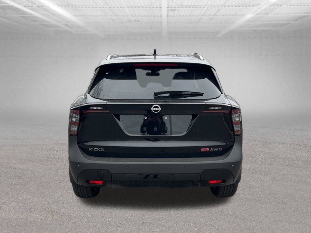 New 2025 Nissan Kicks SR AWD/4WD image 3