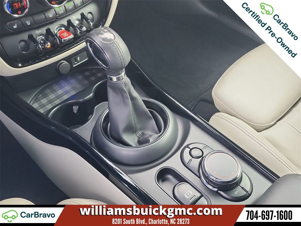 Used 2019 MINI Cooper Clubman S w/ Starlight Blue Edition image 17