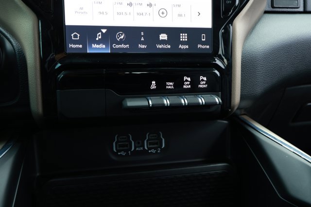 Certified 2022 RAM 1500 Laramie image 19