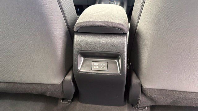 Used 2024 Toyota Corolla LE FWD image 28
