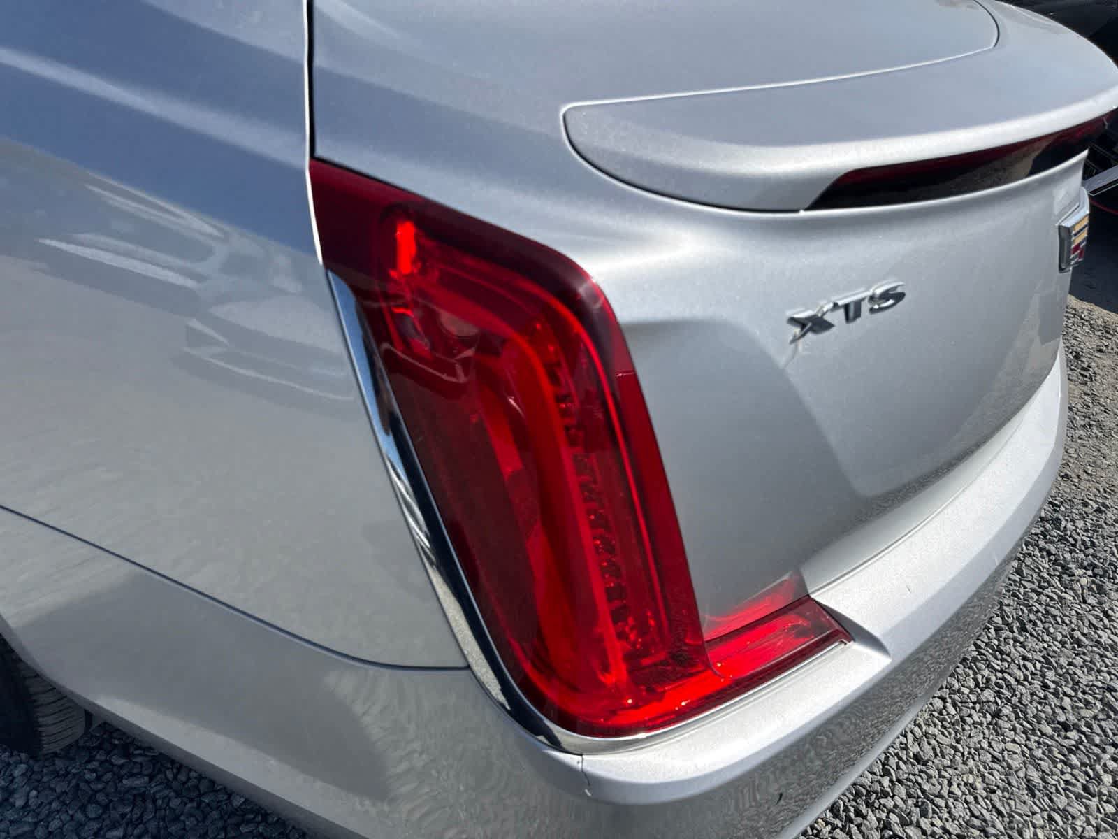 Used 2018 Cadillac XTS Luxury FWD image 9