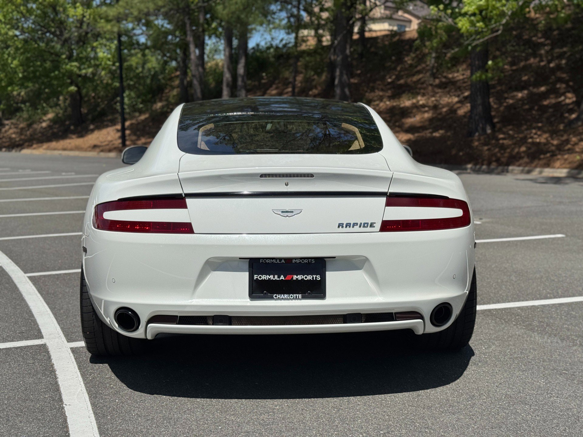 Used 2011 Aston Martin Rapide RWD image 10
