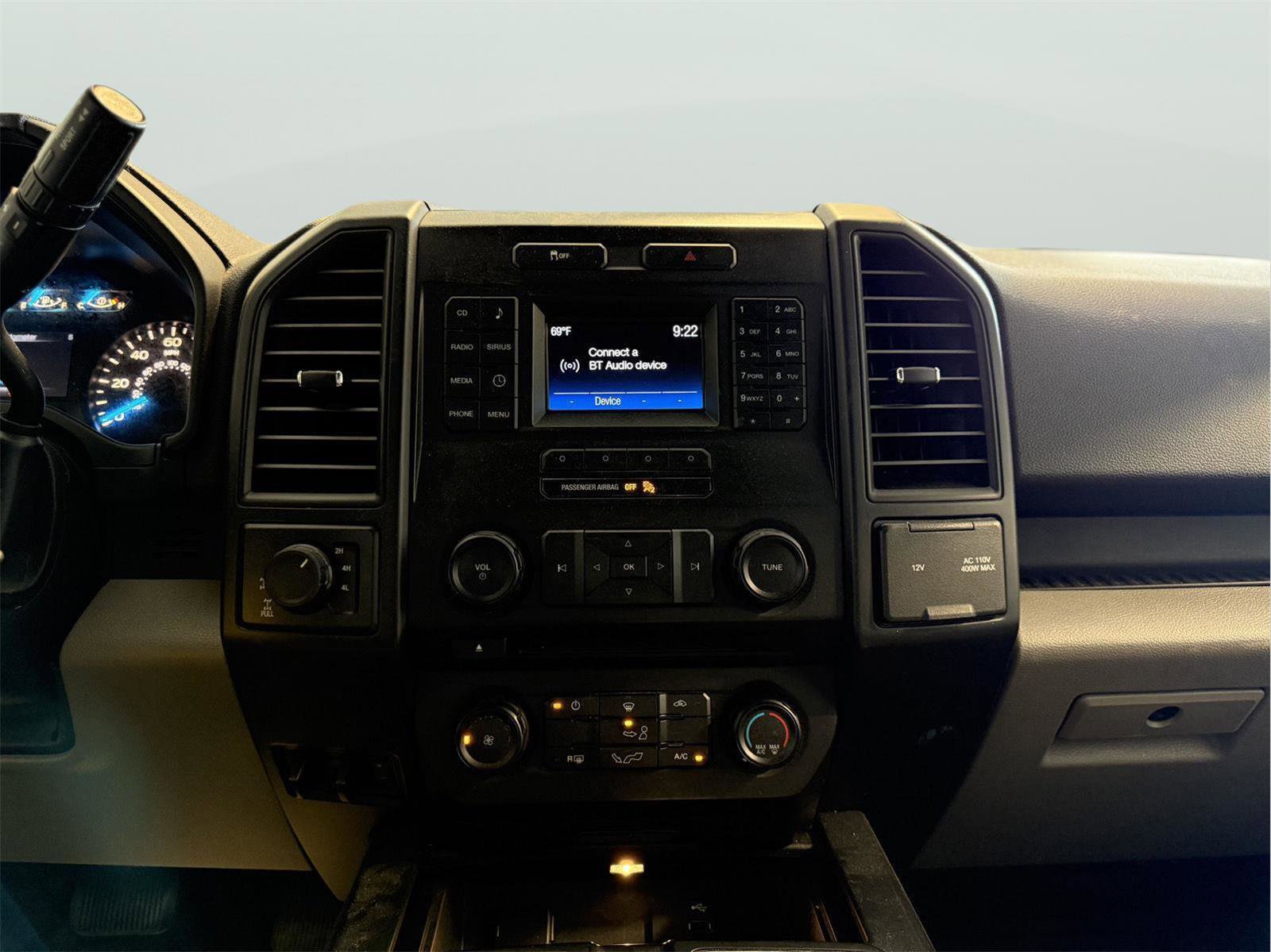 Used 2016 Ford F150 XL w/ Equipment Group 101A Mid image 10