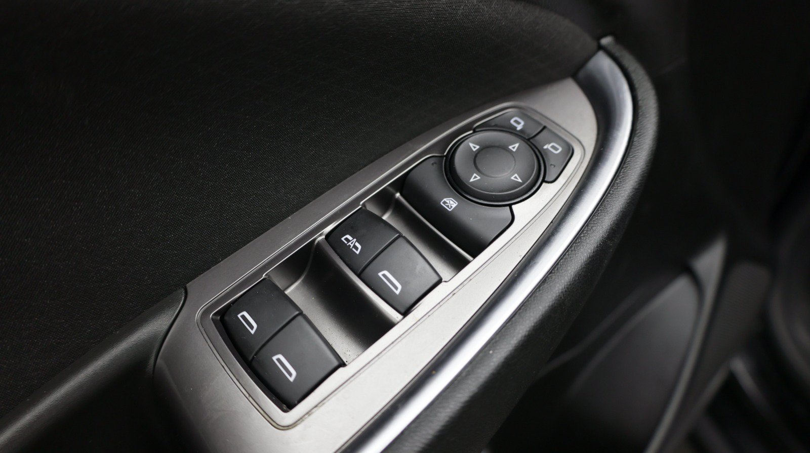 Used 2021 Chevrolet Malibu LT FWD image 13