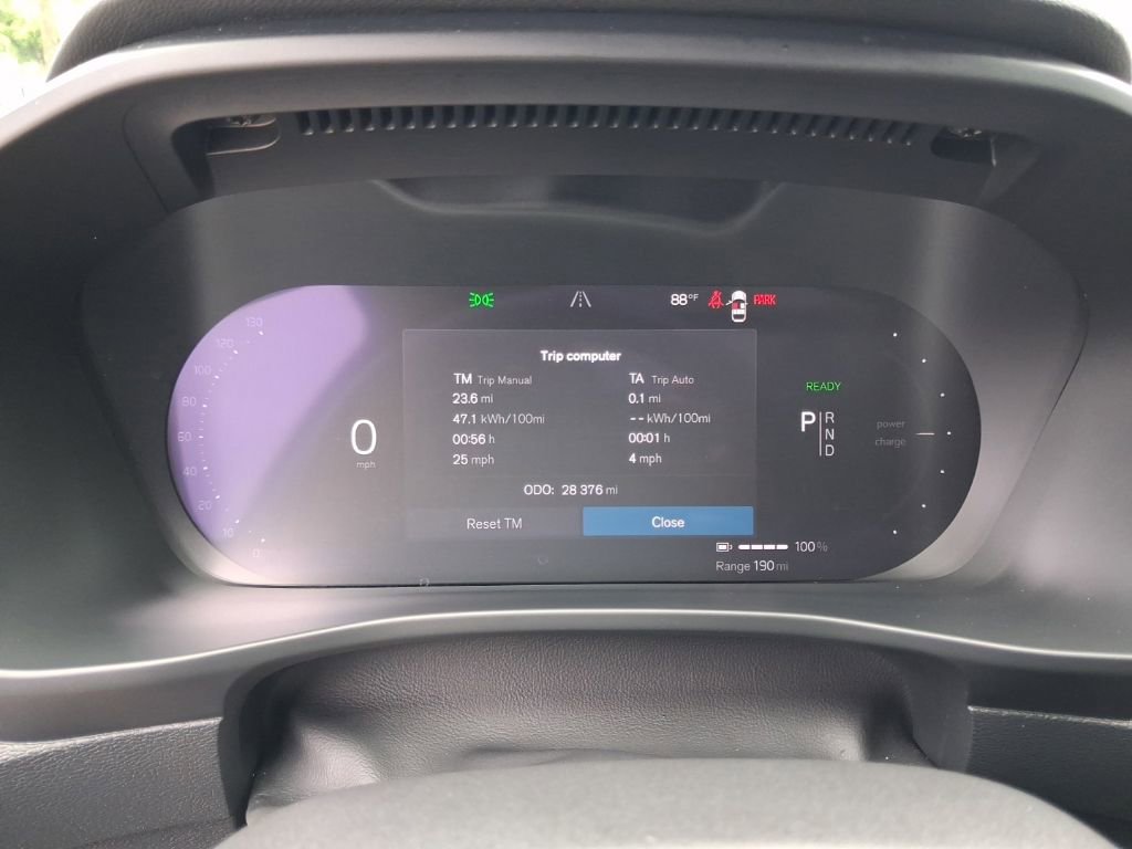 Used 2023 Volvo XC40 Recharge Plus AWD/4WD image 18