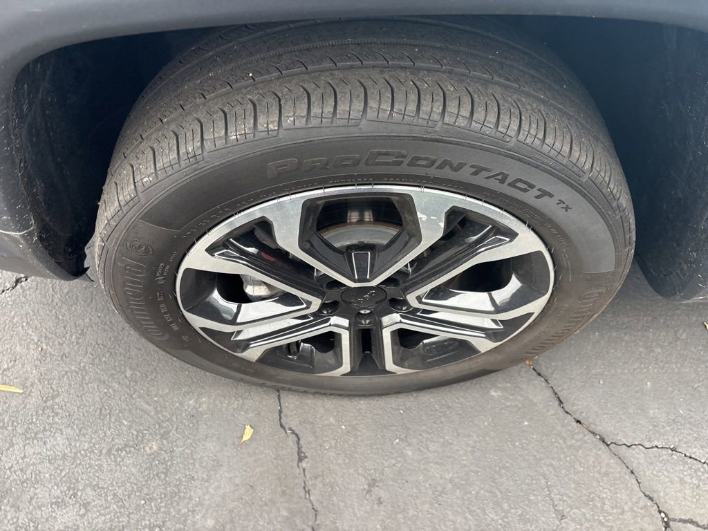 Certified 2022 Jeep Compass Limited image 11