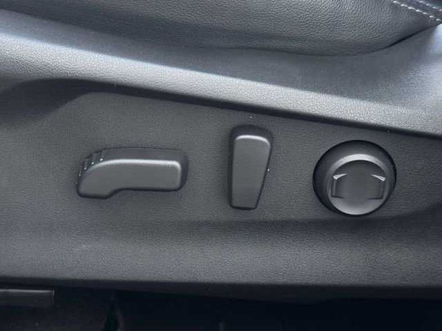 Used 2023 Subaru Forester Limited image 28